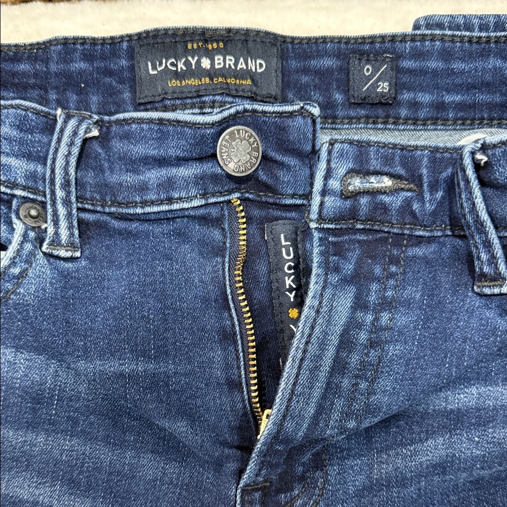 Lucky Brand Dark Blue Denim Jeans